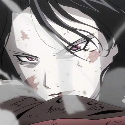 扶梯摔倒遭勒喉身亡